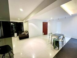Blk 204D Compassvale Drive (Sengkang), HDB Executive #612405321